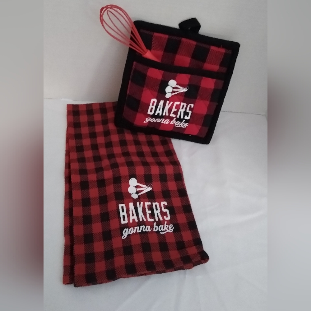 Teatowel and potholder set, Chalk Couture